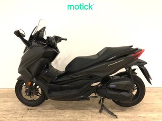 HONDA FORZA 125