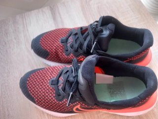 Zapatillas Nike Renew Run Talla 40