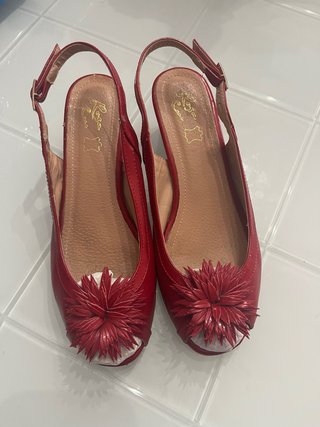 Sandalias rojas piel mujer Talla 38