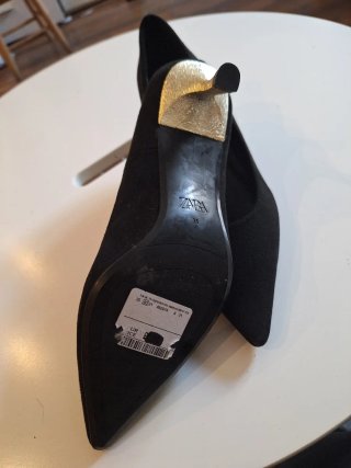 Zapatos de tacón Zara negros talla 35