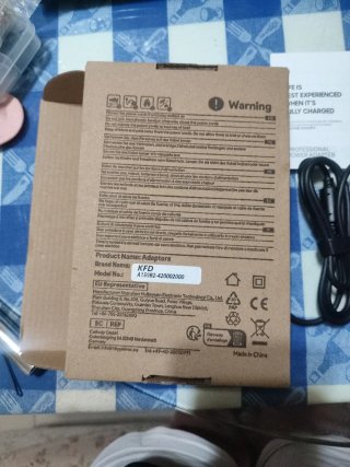 Cargador KFD AC Adapter 42V 2A 84W