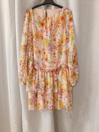 Vestito corto rosa floreale e volant taglia S