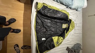 Plumífero Porsche Design con capucha verde