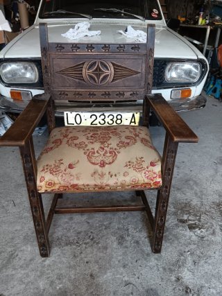Sillón Frailero madera y tela