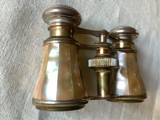 Binocolo vintage madreperla
