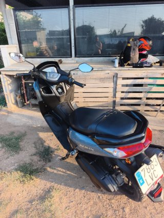Yamaha NMAX 150 cc