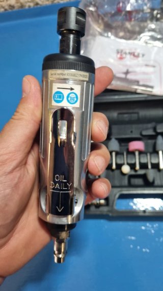 Stanley Kit Smerigliatrice Angolare