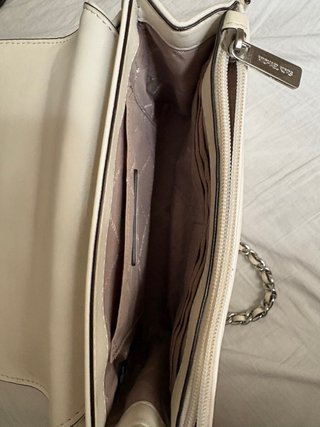 Bolso Michael Kors blanco acolchado