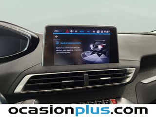 Peugeot 3008 PureTech 130 Allure EAT8 96 kW (130 CV)