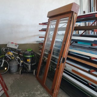 Ventanal aluminio abatible