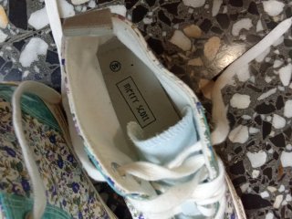 Zapatos de mujer con estampado floral