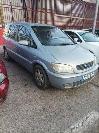 Opel Zafira 2002