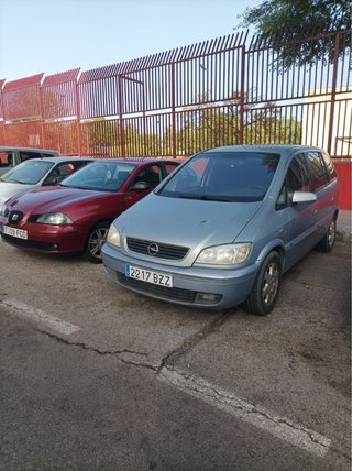 Opel Zafira 2002