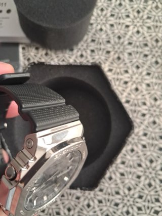 Reloj Casio G-Shock GM-2100