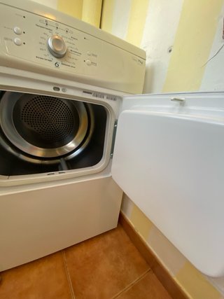 Secadora Whirlpool 7kg AZW 3417