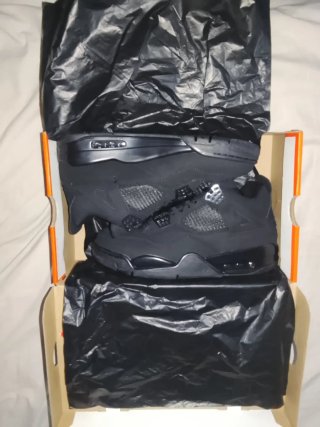Jordan 4 Black Cat