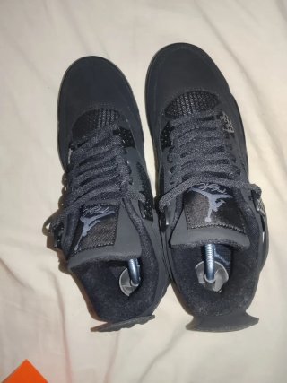 Jordan 4 Black Cat