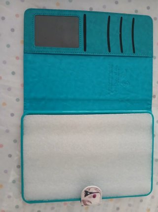Funda Kindle Torre Eiffel y Flores