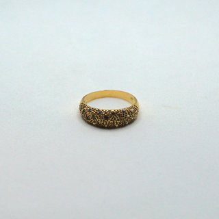 Anillo de oro de 18k. Peso: 4.01 gr.