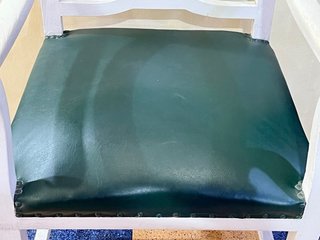 Sillón Antiguo Madera y Cuero Verde