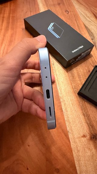 Samsung Galaxy Z Flip 6