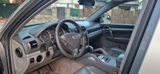 Porsche Cayenne 2003