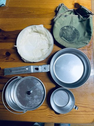 Set di stoviglie da campeggio militare Trail Messkit