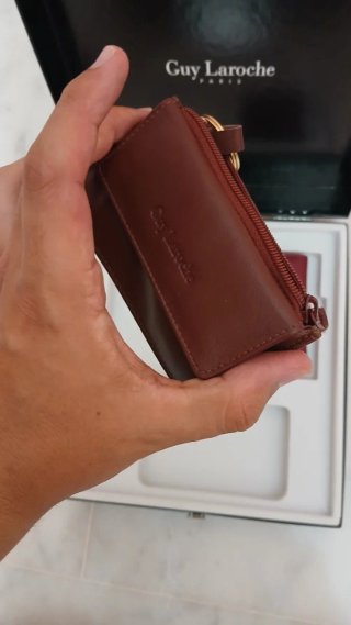 Set Cartera Guy Laroche Marrón y Rojo