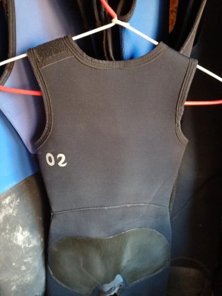 Peto neopreno usado Seland niño T. C6/02