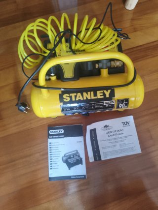 Compresor de aire Stanley DN 55/8/5