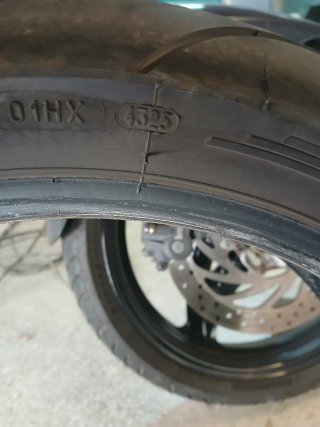 Michelin Pilot Power 2CT 160/60 R17