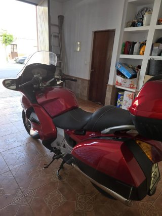 Honda Roja Touring Moto