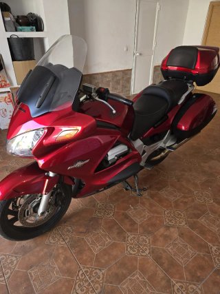 Honda Roja Touring Moto