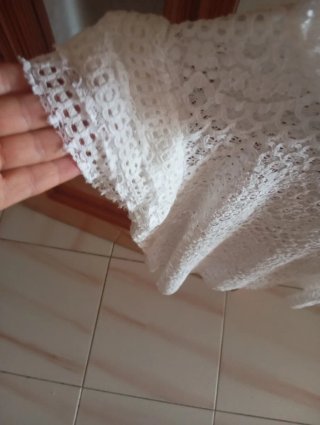 Blusa de encaje blanca