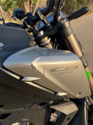 Honda CB125R 2022