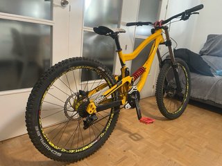 Bicicleta Descenso Nukeproof Scalp