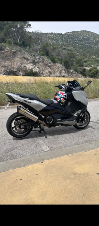Yamaha TMAX Maxi Scooter