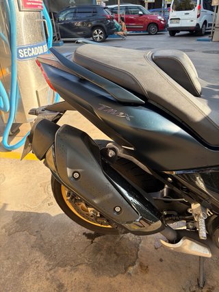 Yamaha TMAX Tech MAX 2022