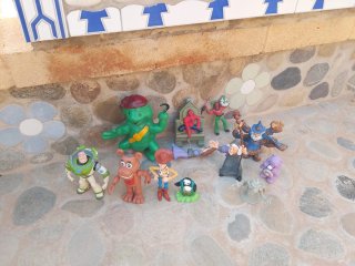 Lote Figuras  variadoPersonajes Dibujos Animados