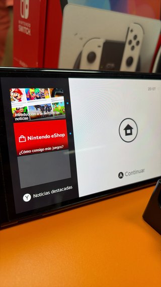 Nintendo Switch OLED con scatola e accessori