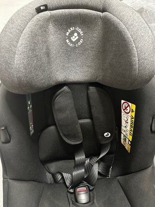 Seggiolino auto Maxi Cosi per neonati con isofix
