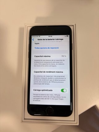 iPhone SE 2020 Negro 128GB (con caja y accesorios)