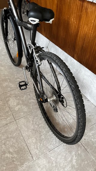 Bicicleta BTWIN gris
