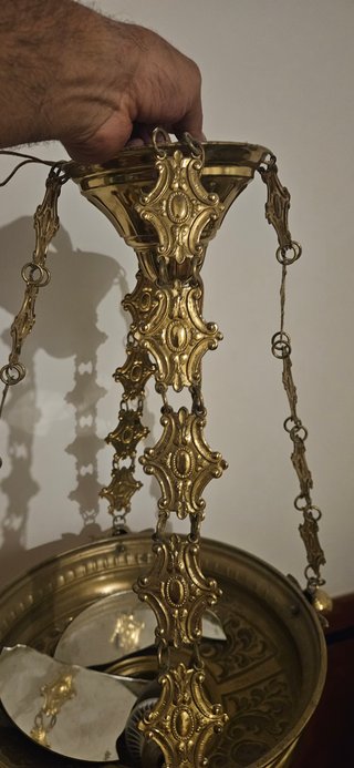Lámpara Aceitera Bronce con Adornos