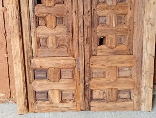 Puerta antigua madera 2 hojas 178x125 cuarterones