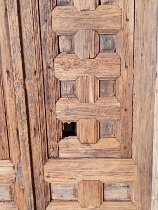 Puerta antigua madera 2 hojas 178x125 cuarterones