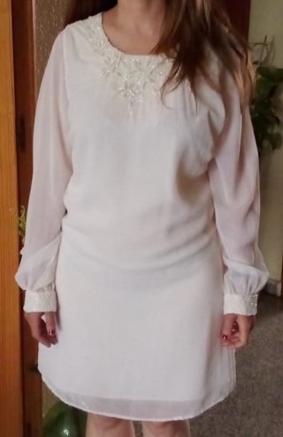 Vestido blanco con pedrería