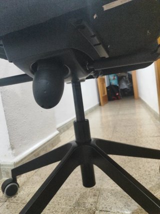 Silla Markus Negra