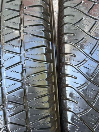 2 Neumáticos Michelin Latitude Cross 235/60/18