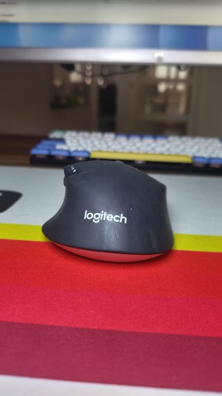 Ratón Logitech M720 Triathlon Inalámbrico